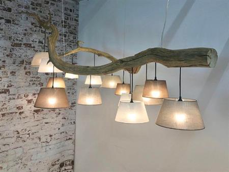 Đèn Lũa Gỗ Ngọc Am